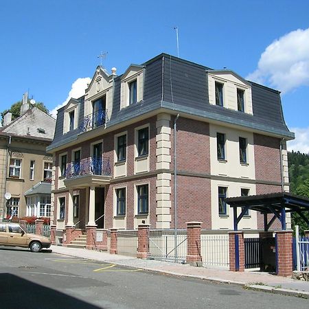 Apartments Merlin 玛丽亚温泉 外观 照片